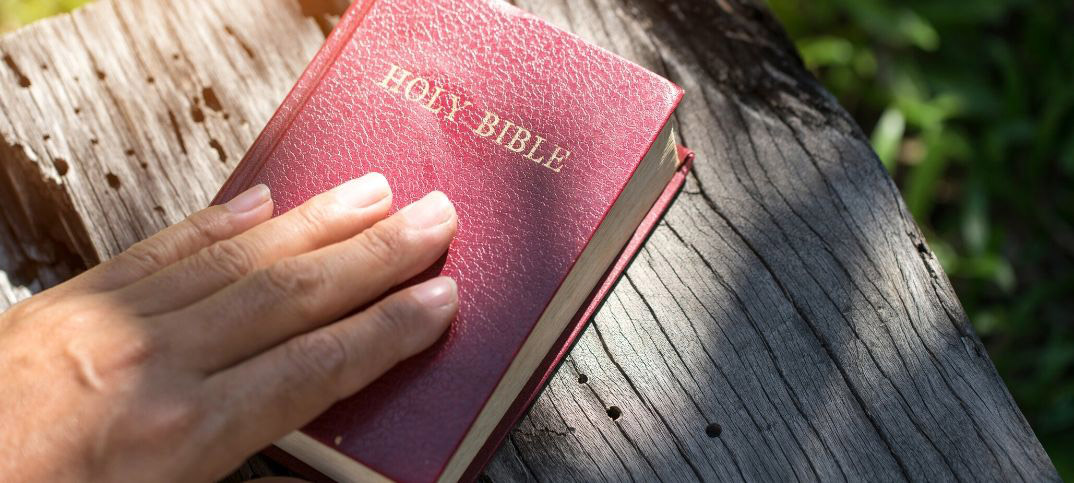 Bible Scriptures on Holiness